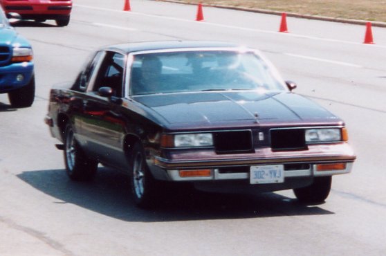 Nice looking 87 Cutlass